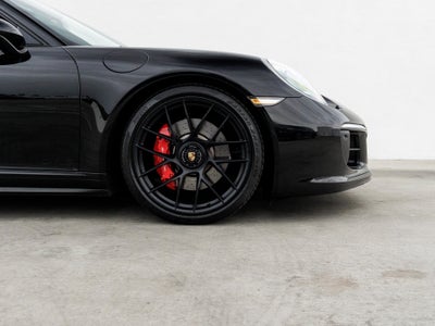 2017 Porsche 911 911 Carrera GTS