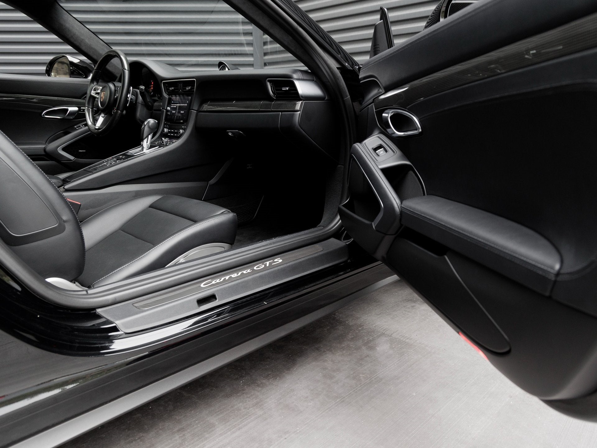 2017 Porsche 911 911 Carrera GTS