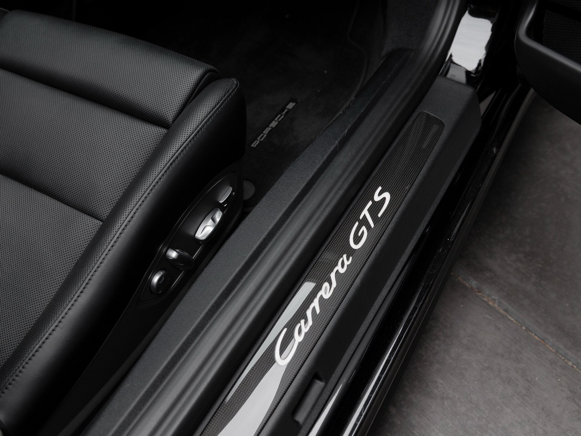 2017 Porsche 911 911 Carrera GTS