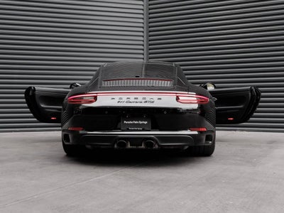 2017 Porsche 911 911 Carrera GTS