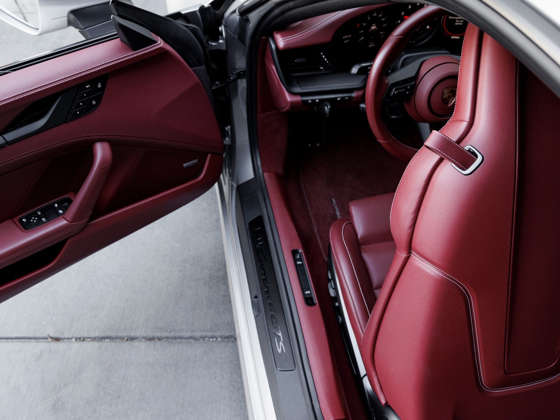 2022 Porsche 911 911 Carrera 4 GTS (MY22)