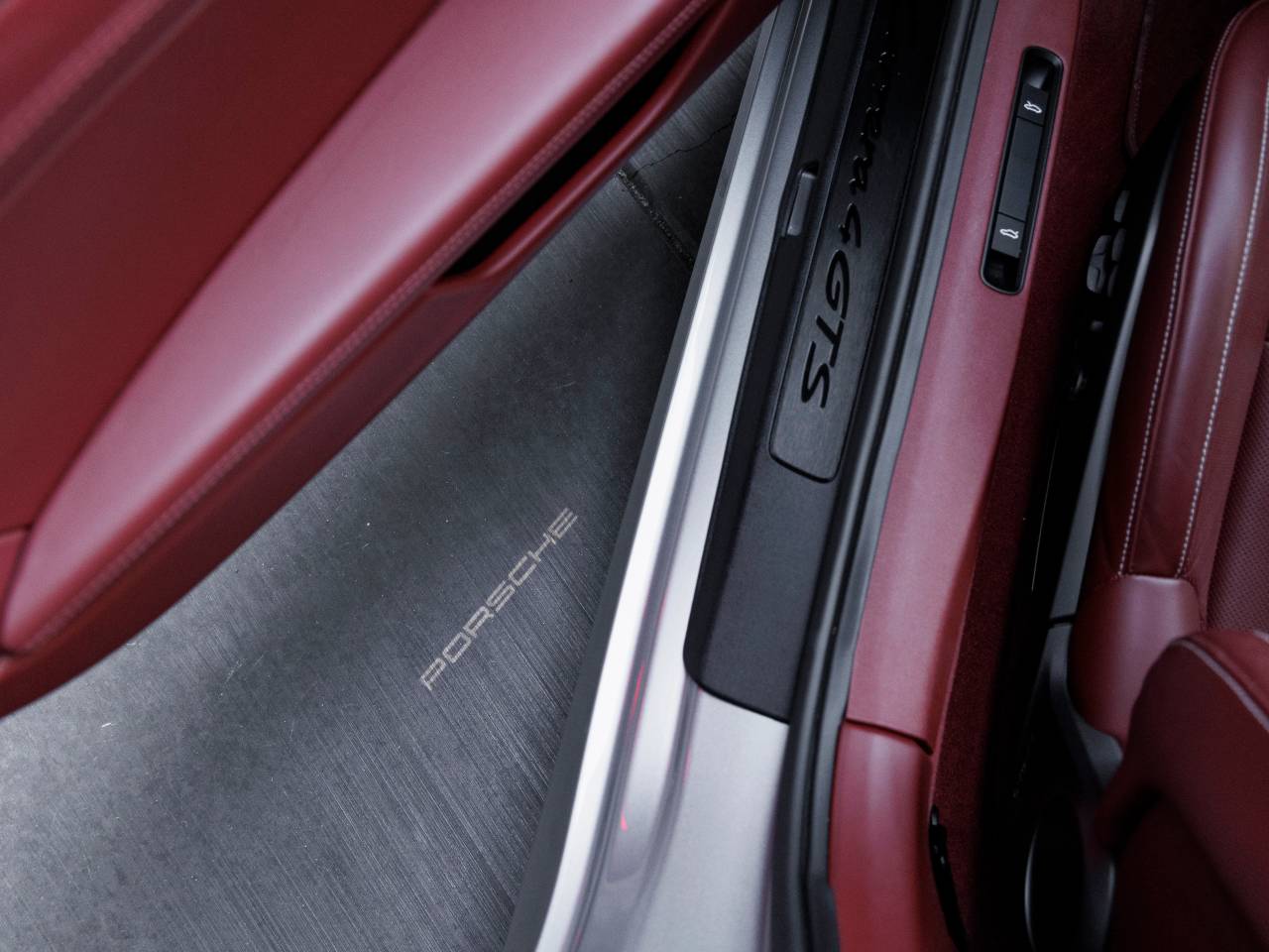 2022 Porsche 911 911 Carrera 4 GTS (MY22)