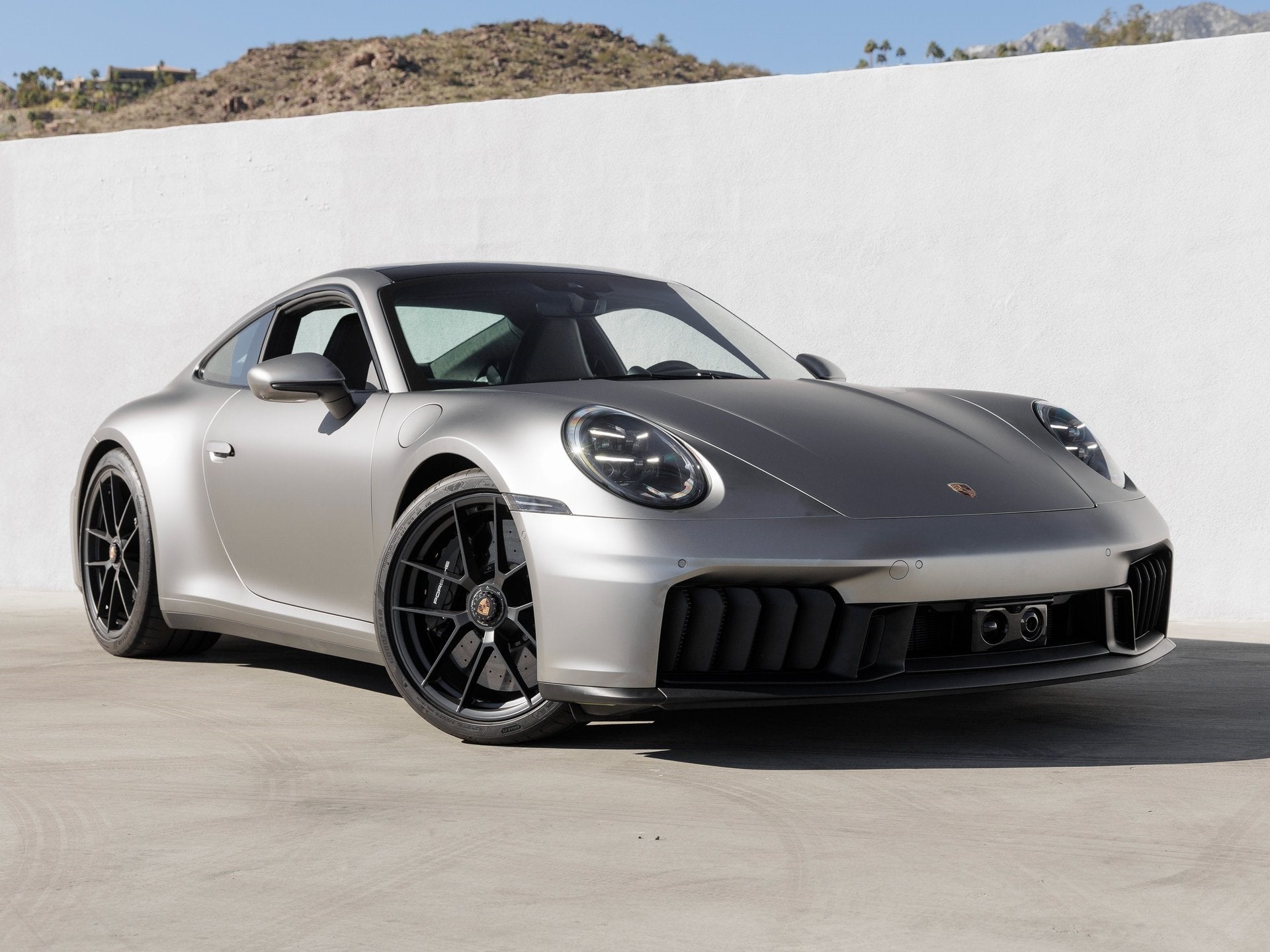 2025 Porsche 911 911 Carrera GTS
