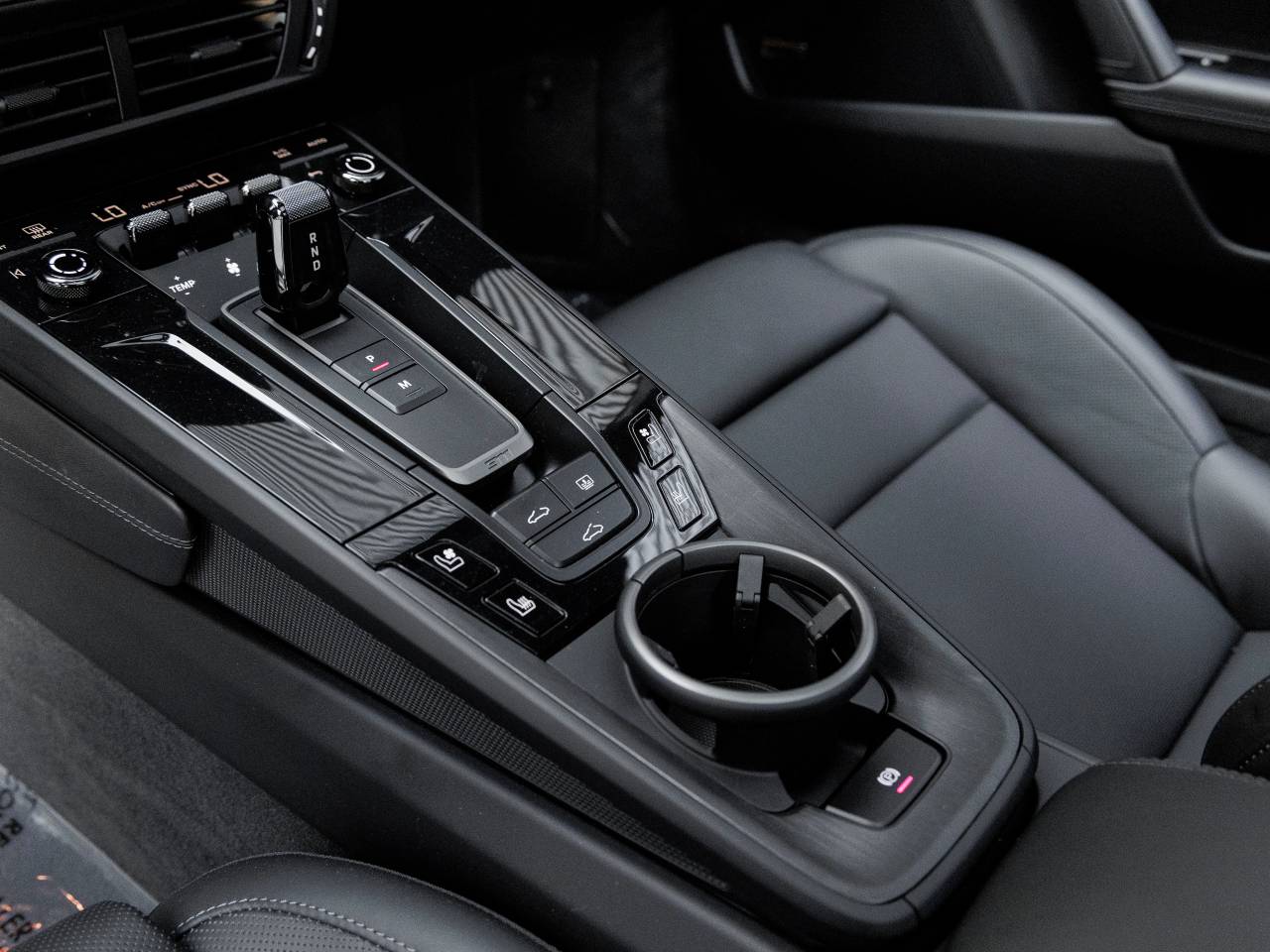 2025 Porsche 911 911 Carrera GTS