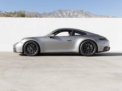 2025 Porsche 911 911 Carrera GTS