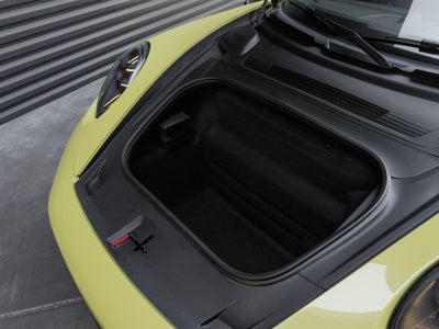 2025 Porsche 911 911 Carrera GTS