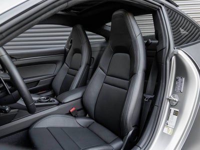 2025 Porsche 911 911 Carrera GTS