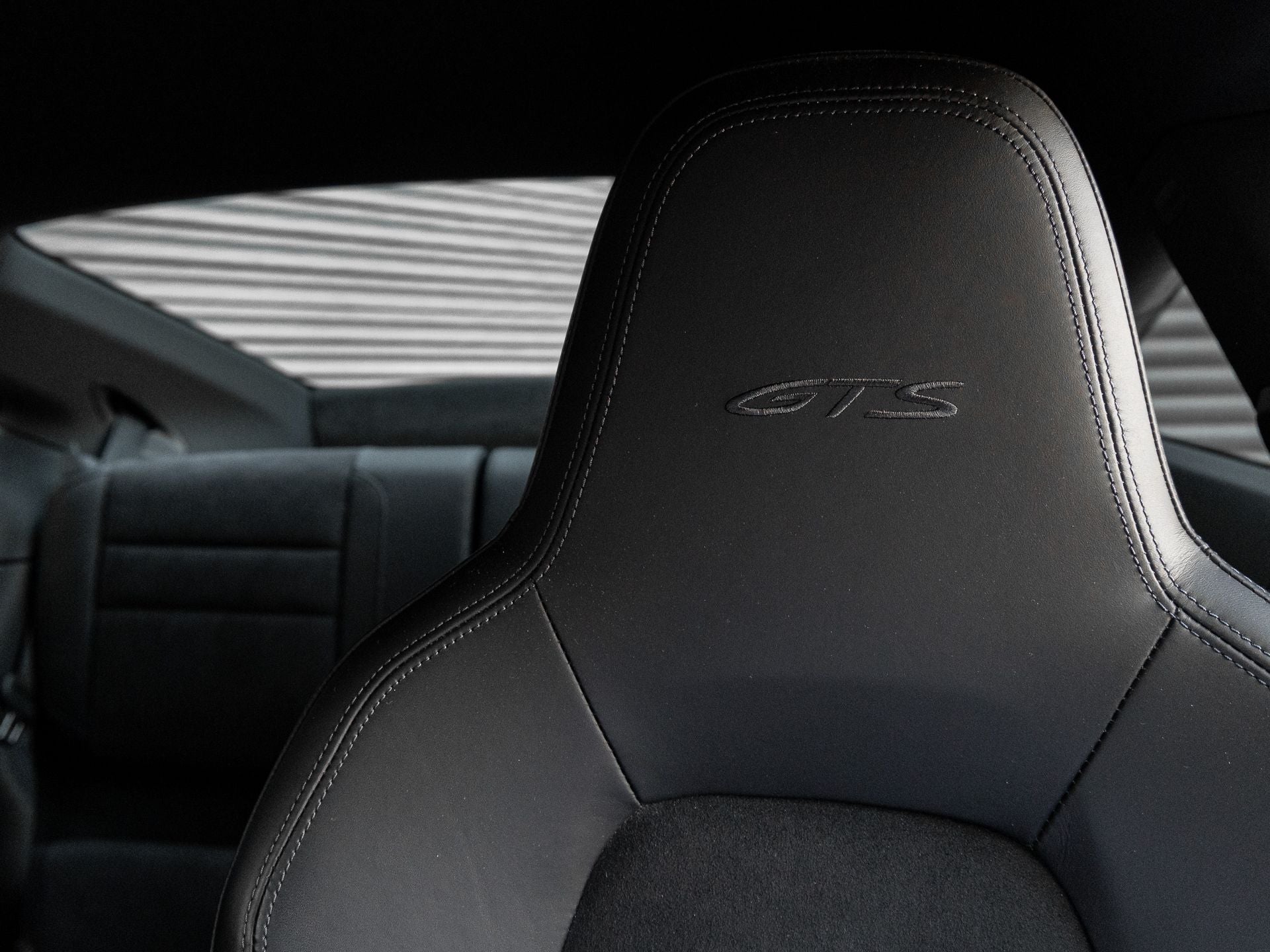 2023 Porsche 911 Carrera GTS