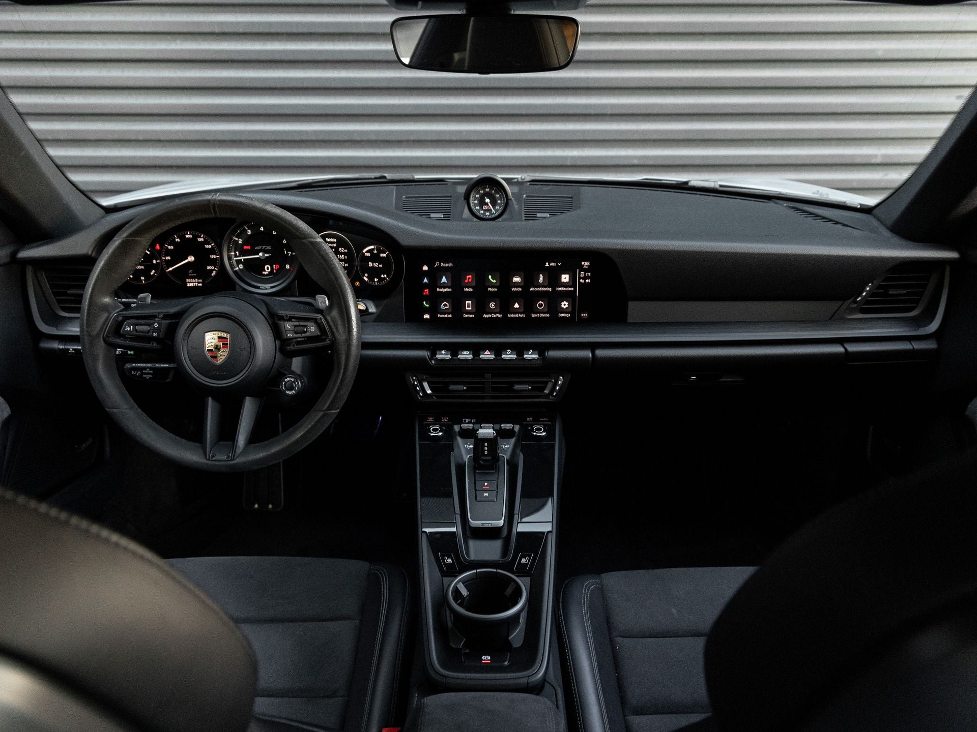 2023 Porsche 911 Carrera GTS