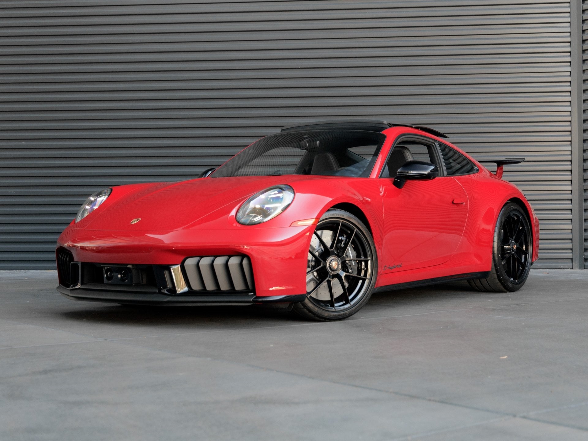 2025 Porsche 911 911 Carrera GTS