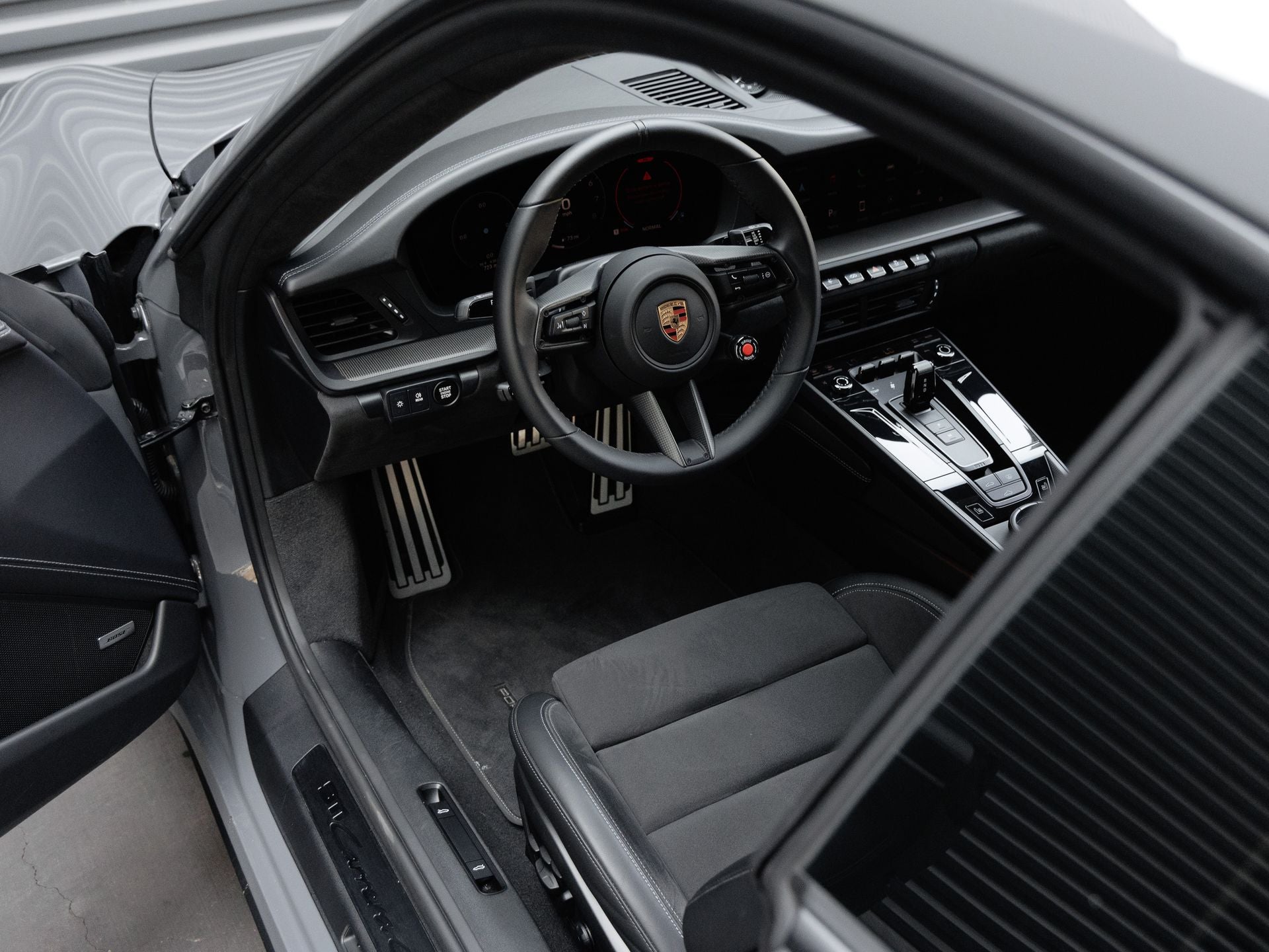 2025 Porsche 911 Carrera GTS