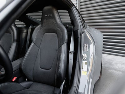2025 Porsche 911 Carrera GTS