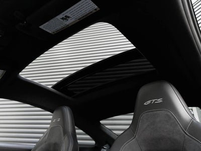 2025 Porsche 911 911 Carrera GTS