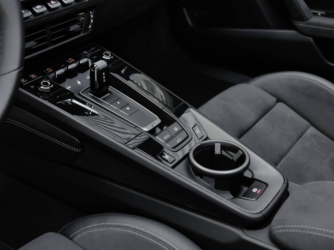 2025 Porsche 911 911 Carrera GTS