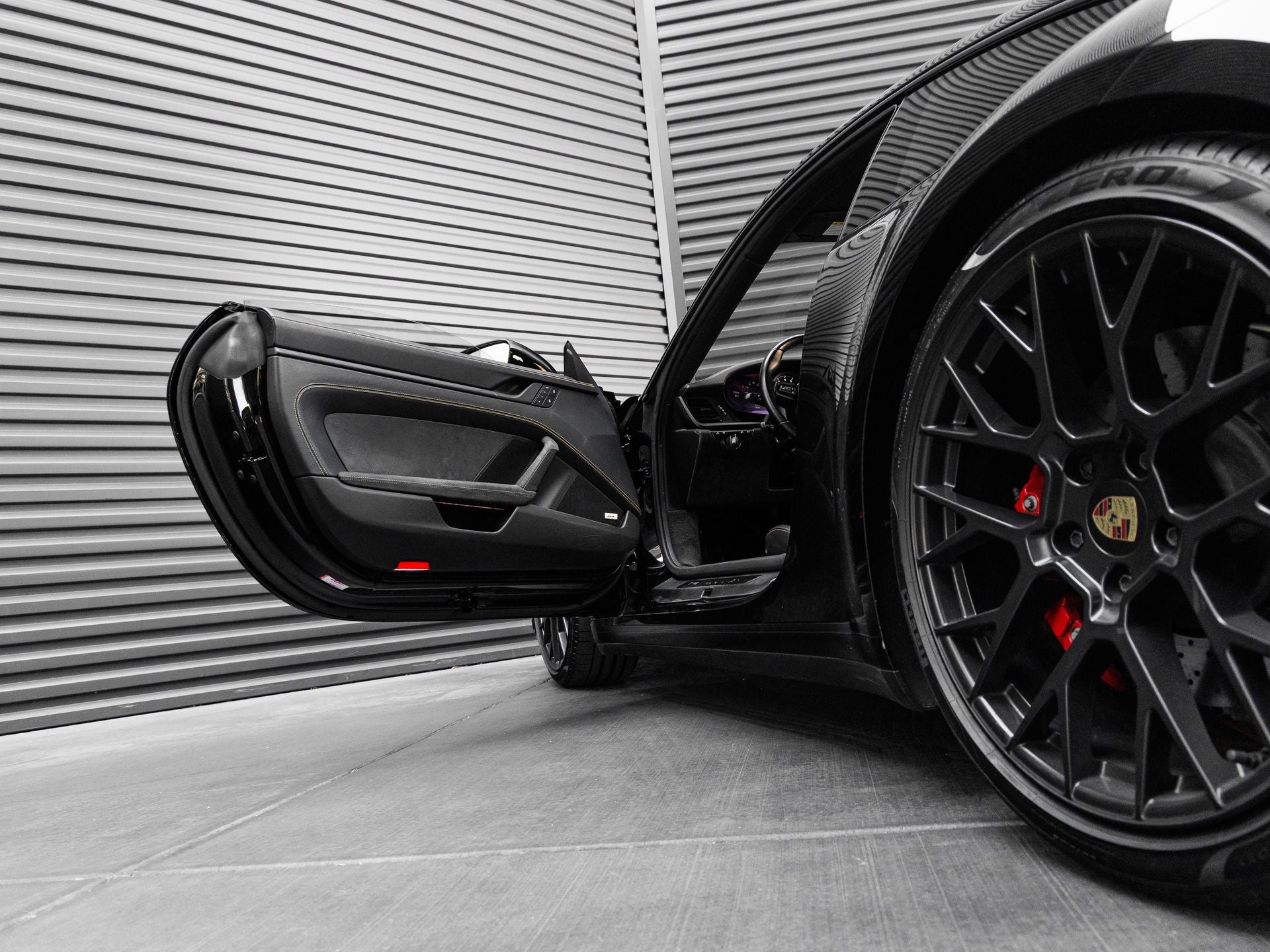 2023 Porsche 911 Carrera GTS