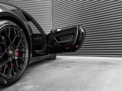 2023 Porsche 911 Carrera GTS