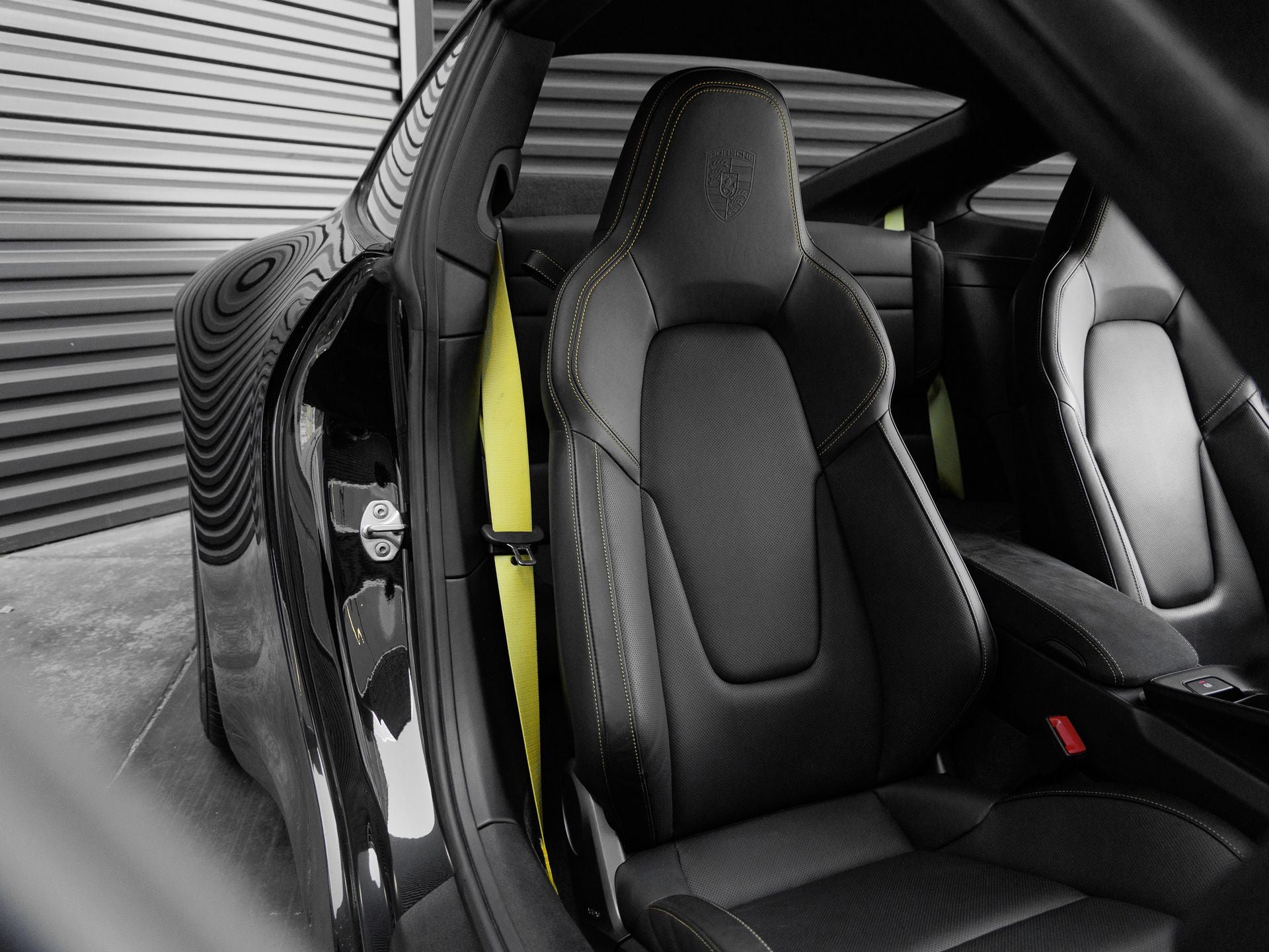 2023 Porsche 911 Carrera GTS