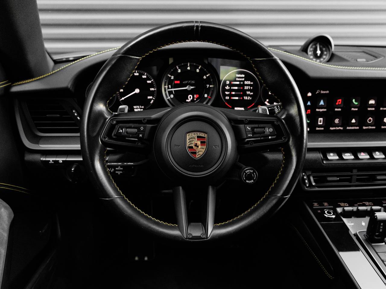 2023 Porsche 911 Carrera GTS
