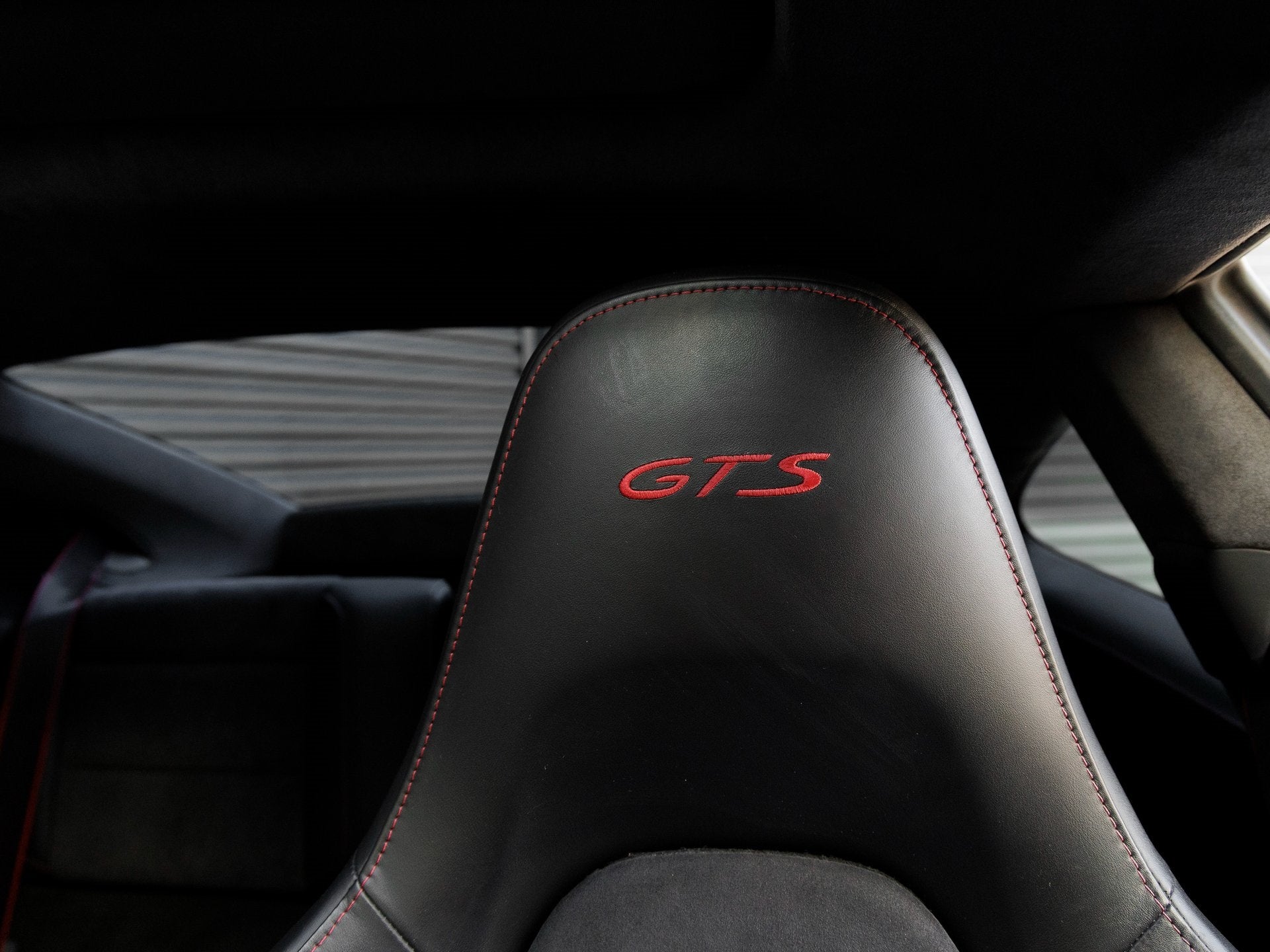 2015 Porsche 911 911 Carrera GTS