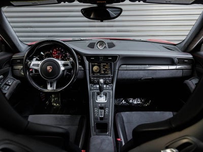 2015 Porsche 911 911 Carrera GTS