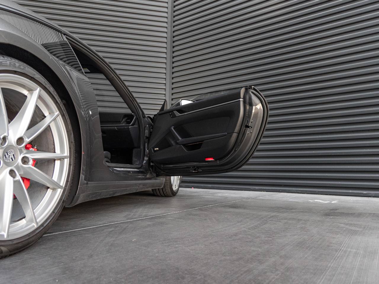 2023 Porsche 911 Carrera 4S