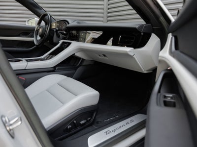 2023 Porsche Taycan Taycan 4S