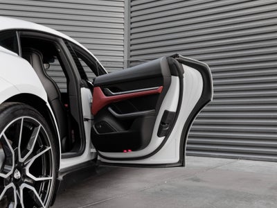 2025 Porsche Taycan Taycan 4S