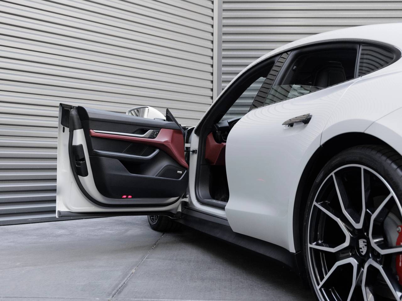 2025 Porsche Taycan Taycan 4S