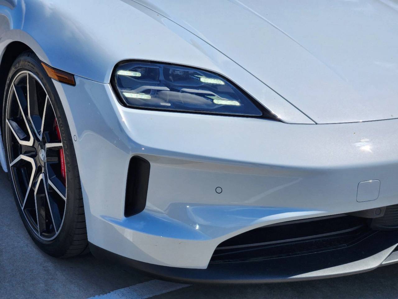 2025 Porsche Taycan Taycan 4S