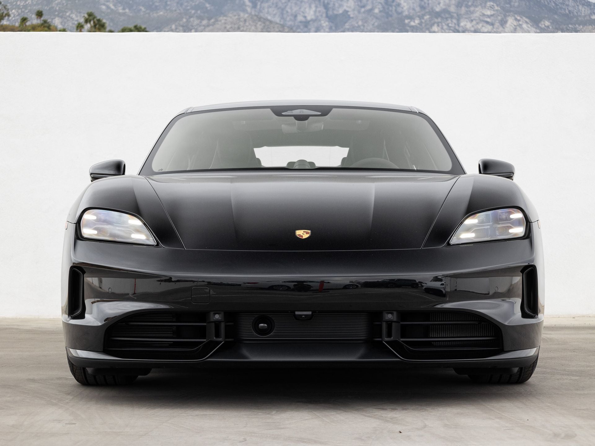 2026 Porsche Taycan 4S Black Edition
