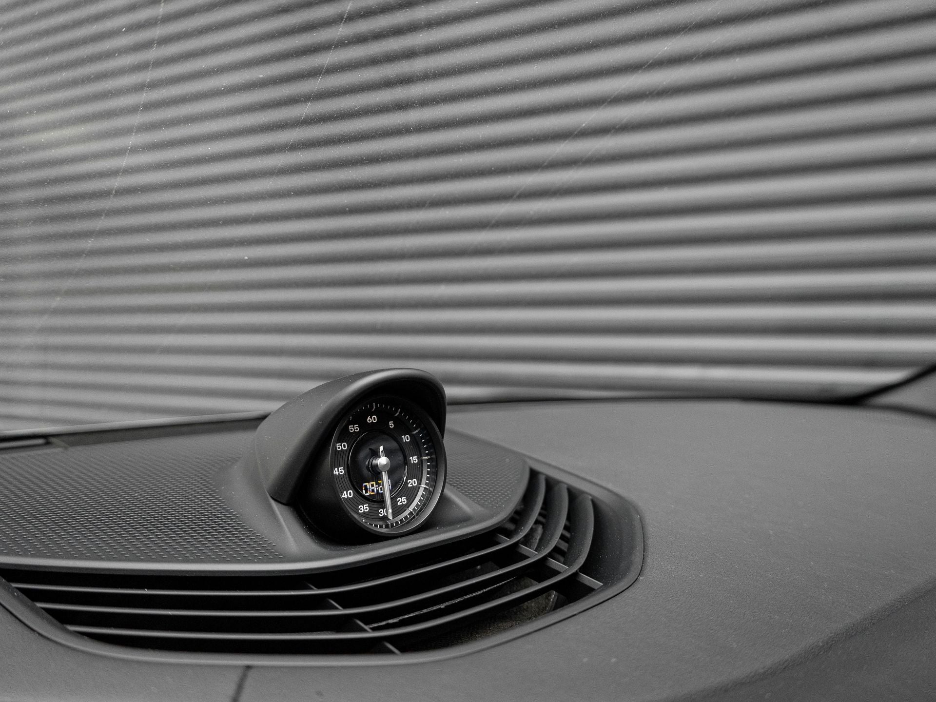 2026 Porsche Taycan 4S Black Edition