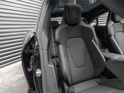 2026 Porsche Taycan 4S Black Edition