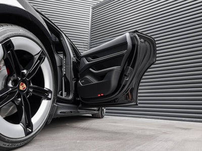 2026 Porsche Taycan 4S Black Edition