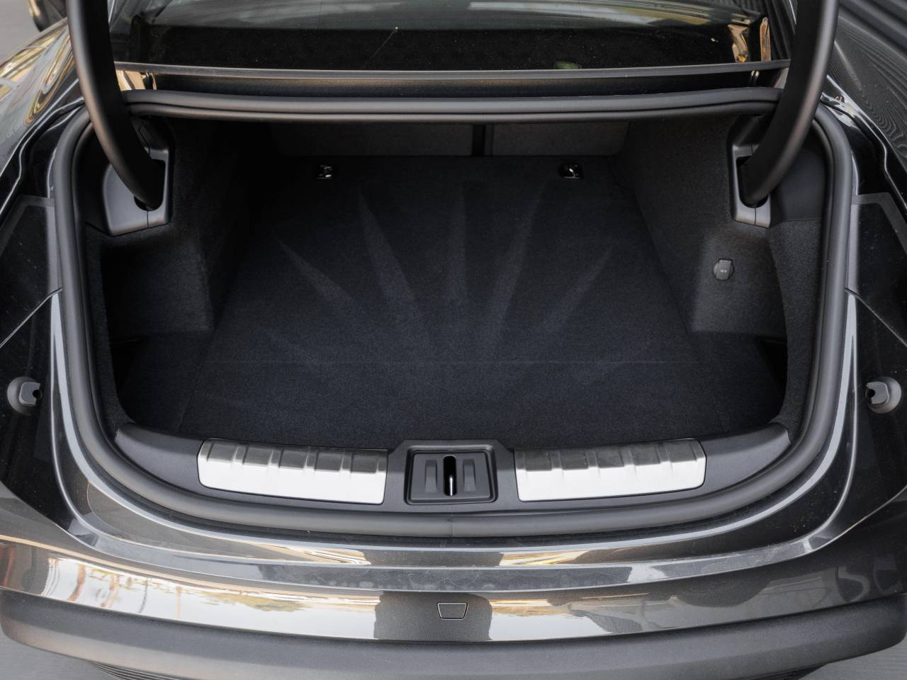 2025 Porsche Taycan Taycan 4S