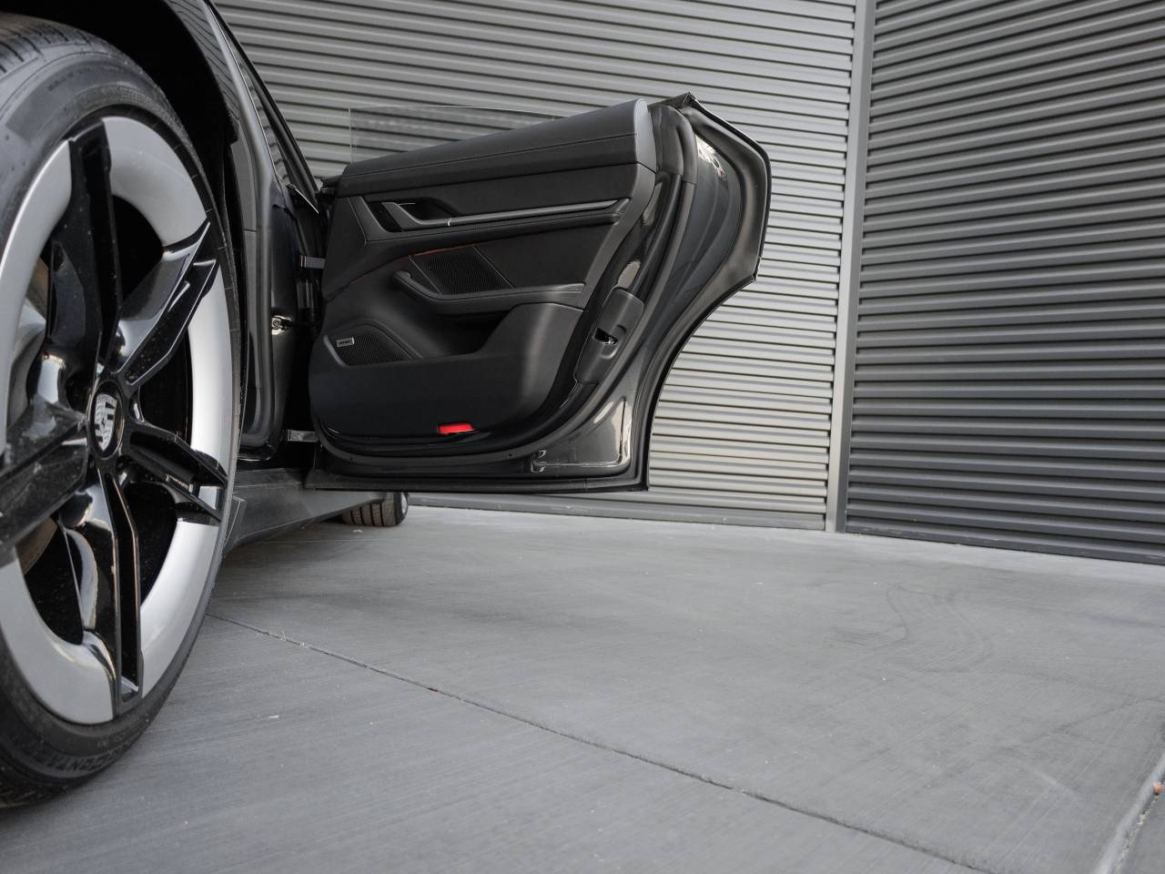 2025 Porsche Taycan Taycan 4S