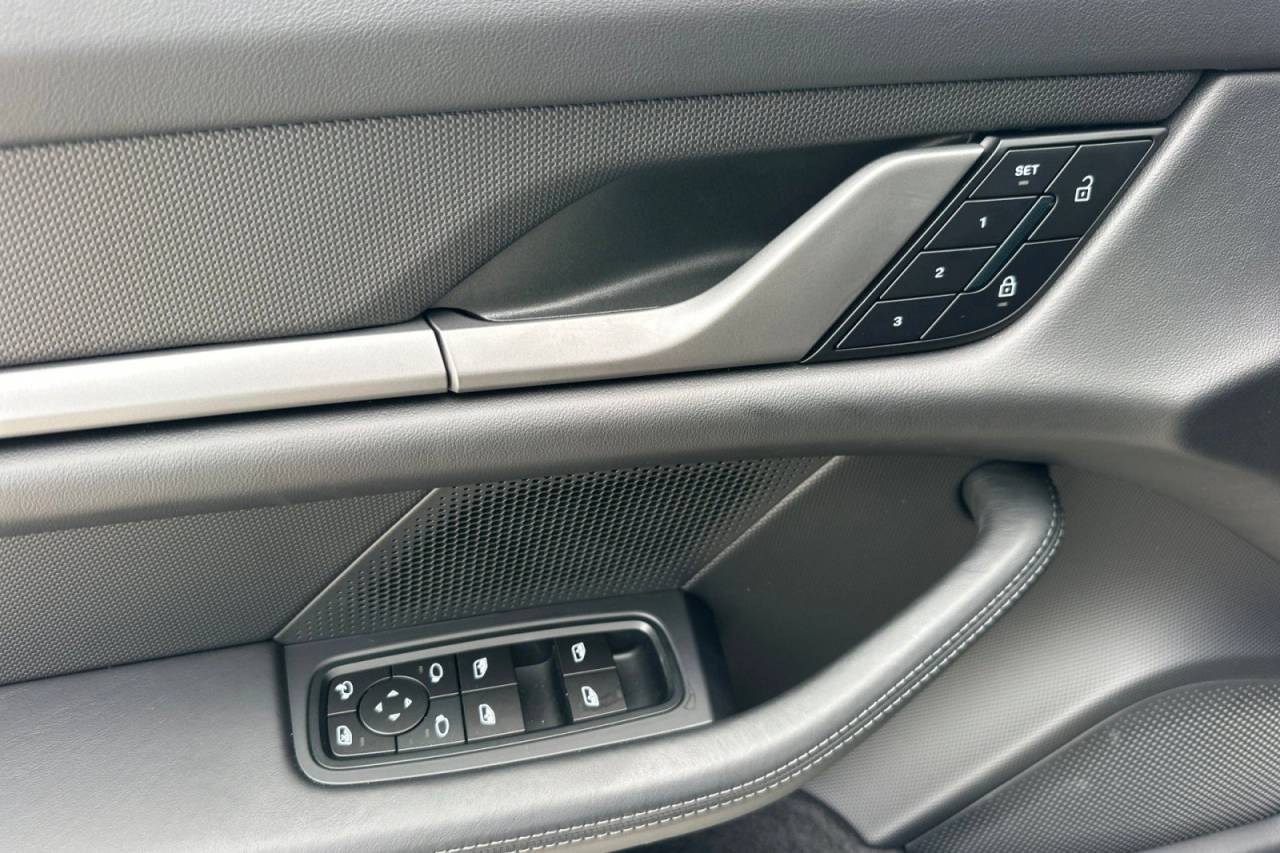 2026 Porsche Taycan Taycan 4S