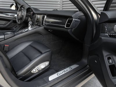 2014 Porsche Panamera Panamera Turbo S