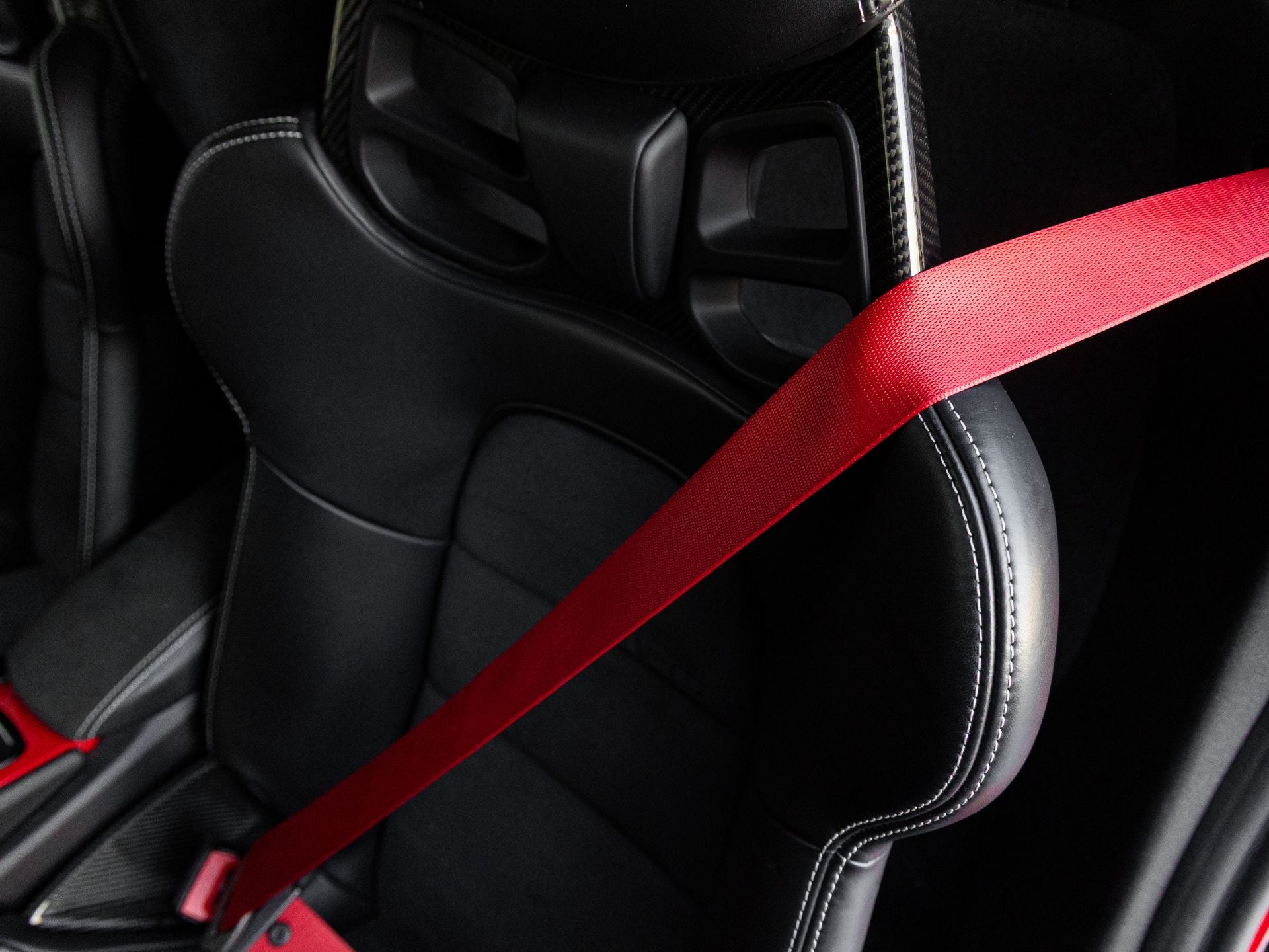 2022 Porsche 718 718 Cayman GT4 (MY22)