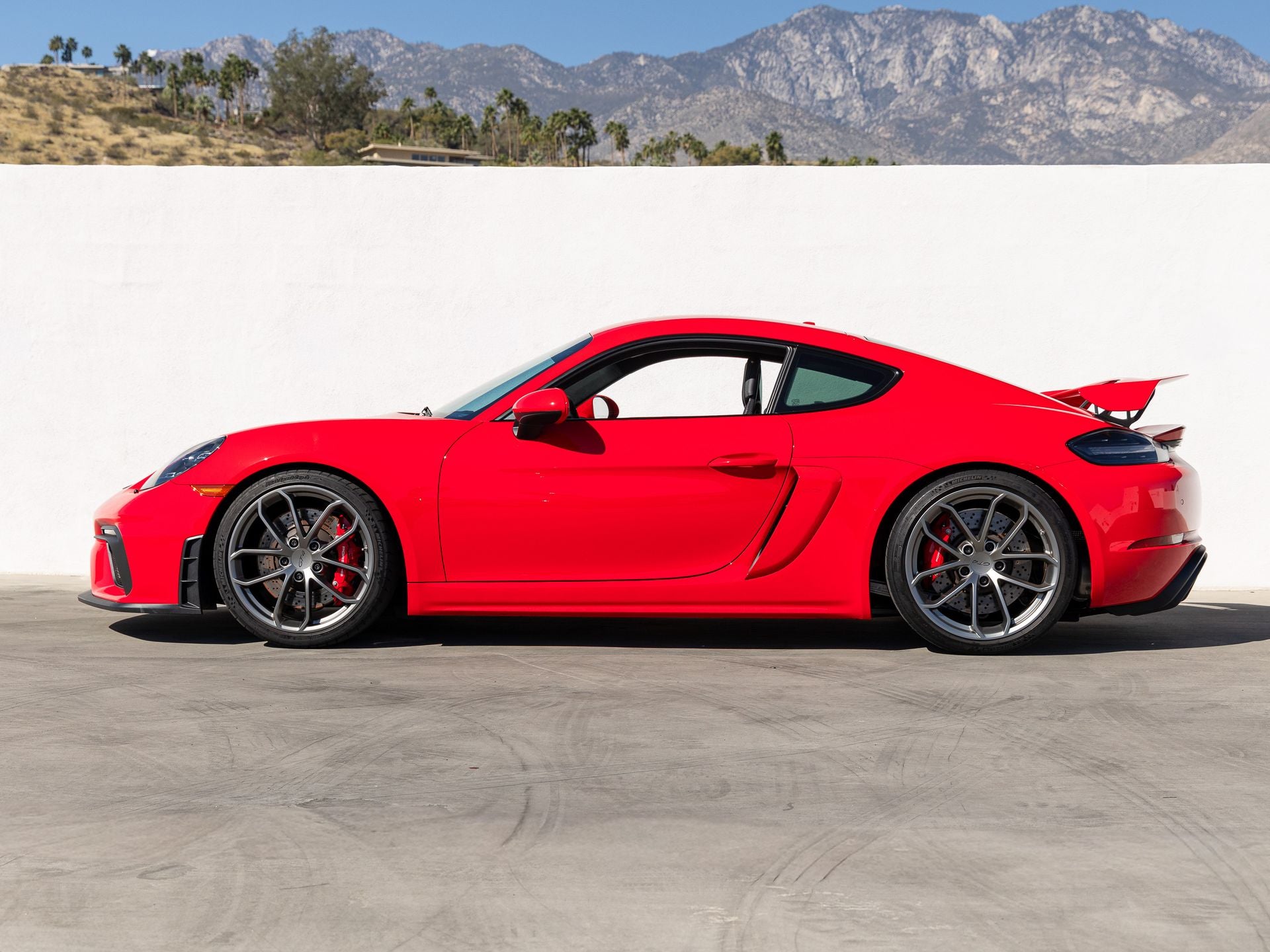 2022 Porsche 718 718 Cayman GT4 (MY22)