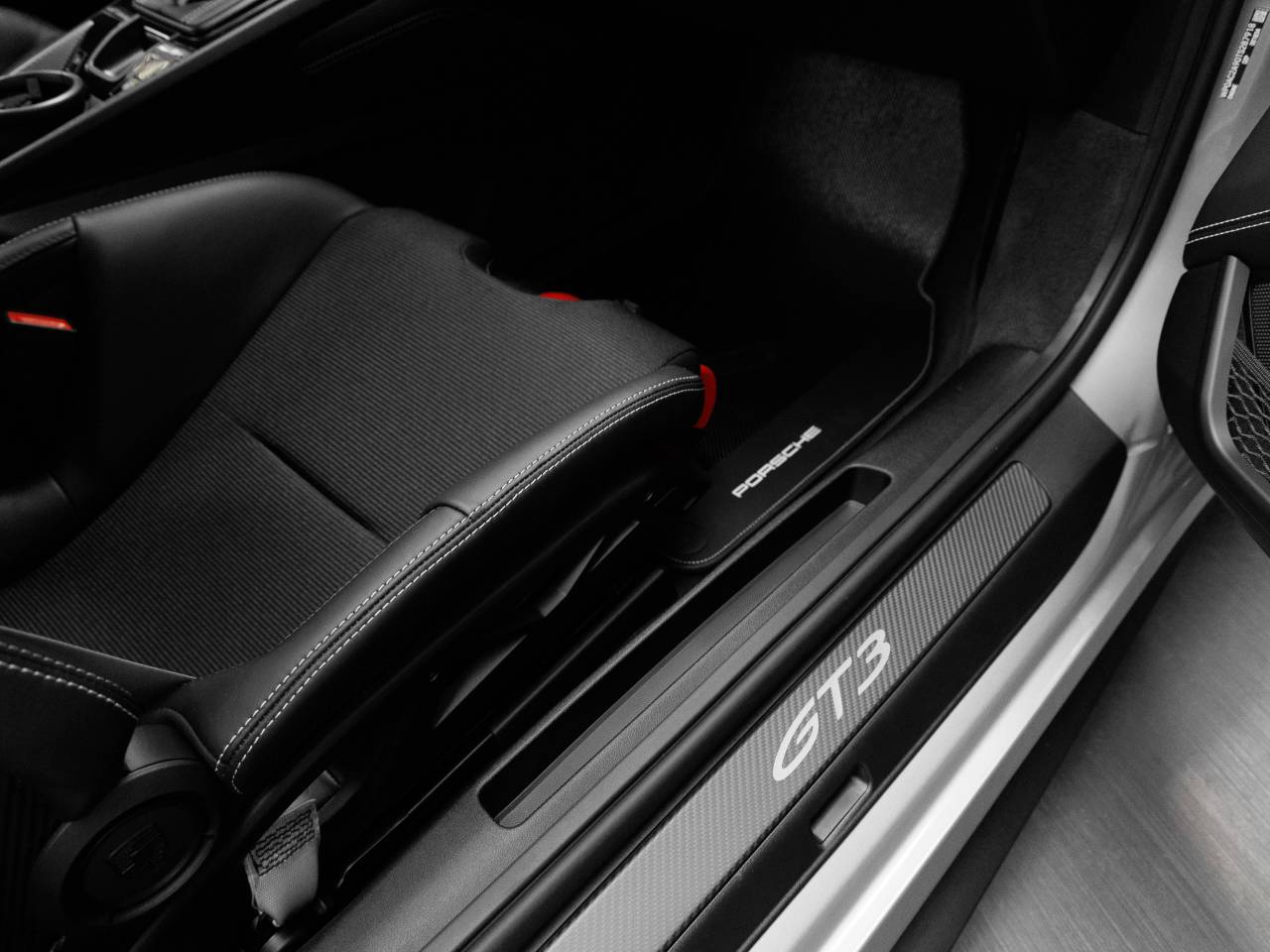 2026 Porsche 911 911 GT3 with Touring Package
