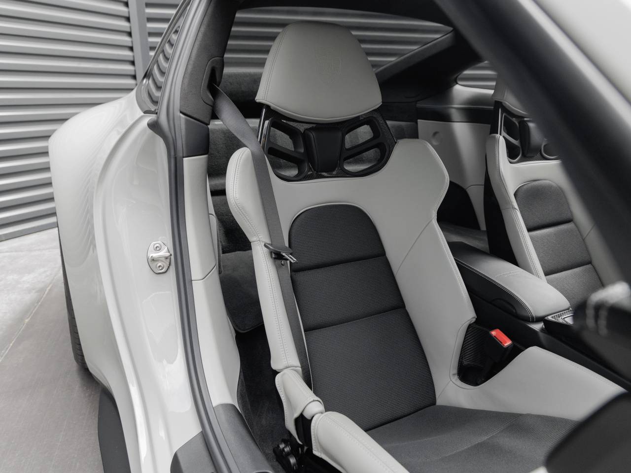 2023 Porsche 911 911 GT3 with Touring Package