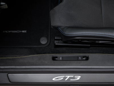 2025 Porsche 911 GT3