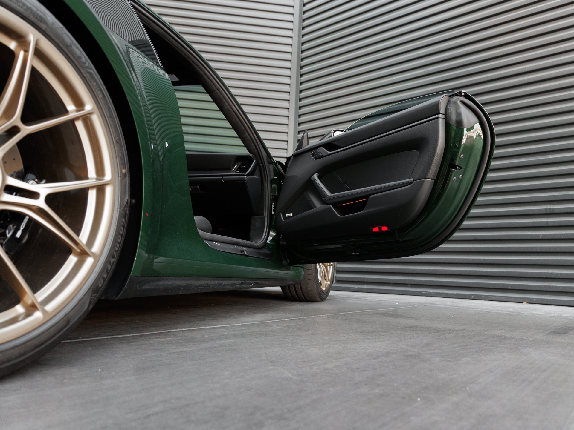 2026 Porsche 911 911 GT3 with Touring Package