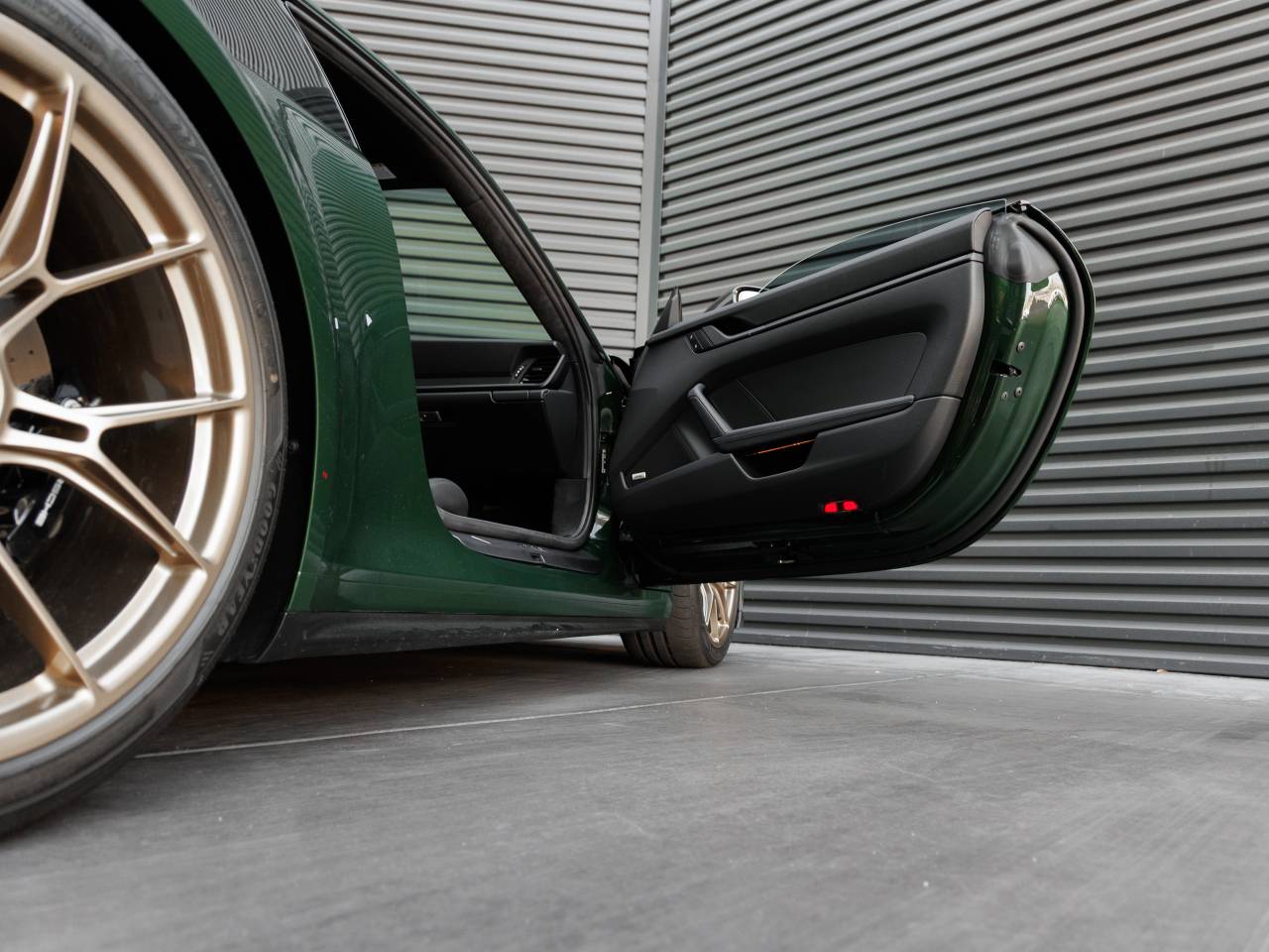 2026 Porsche 911 911 GT3 with Touring Package