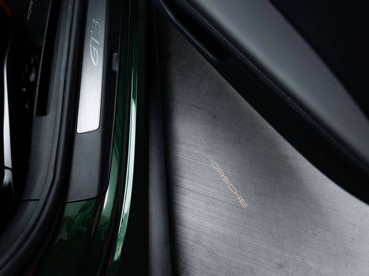 2026 Porsche 911 911 GT3 with Touring Package
