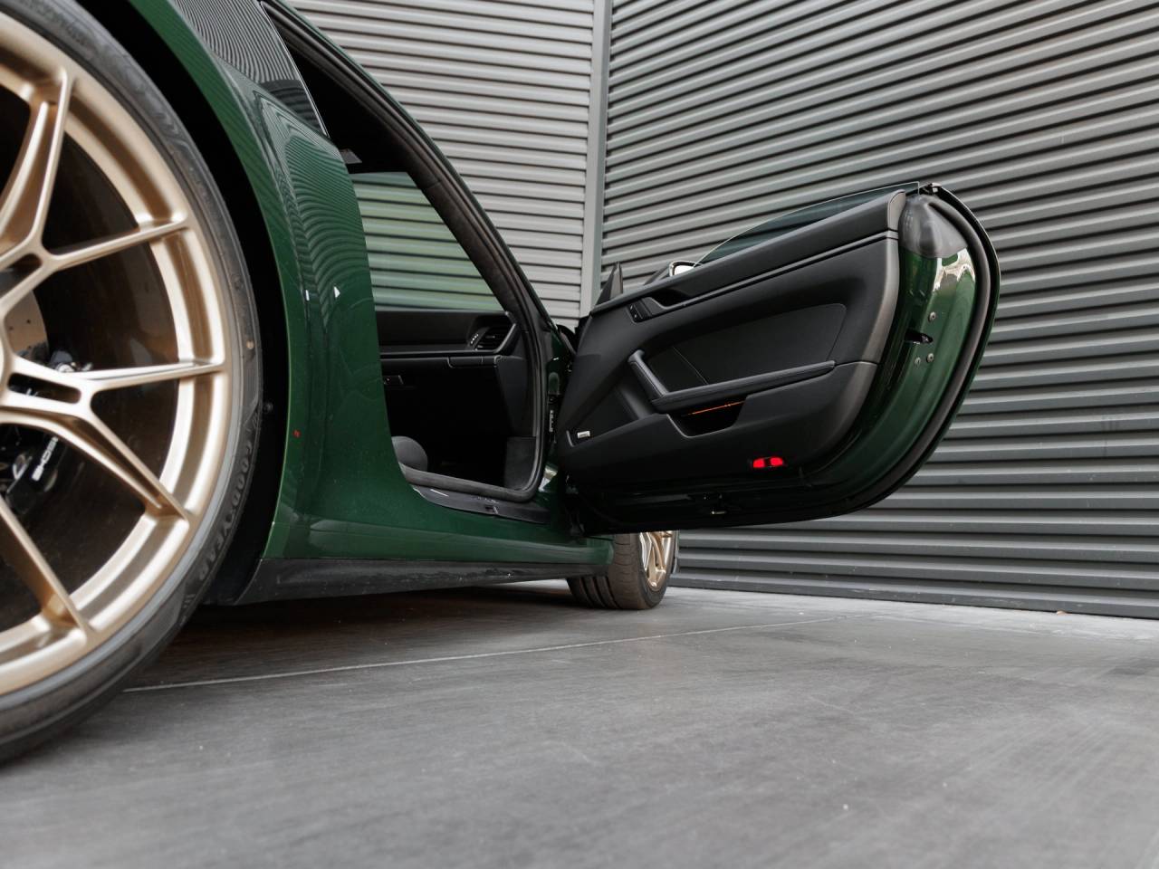 2026 Porsche 911 911 GT3 with Touring Package