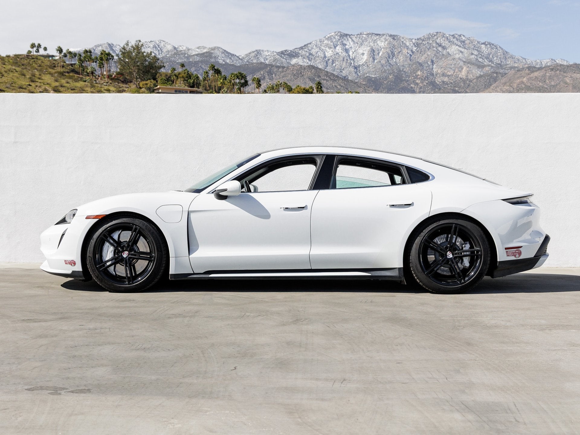 2020 Porsche Taycan Taycan Turbo