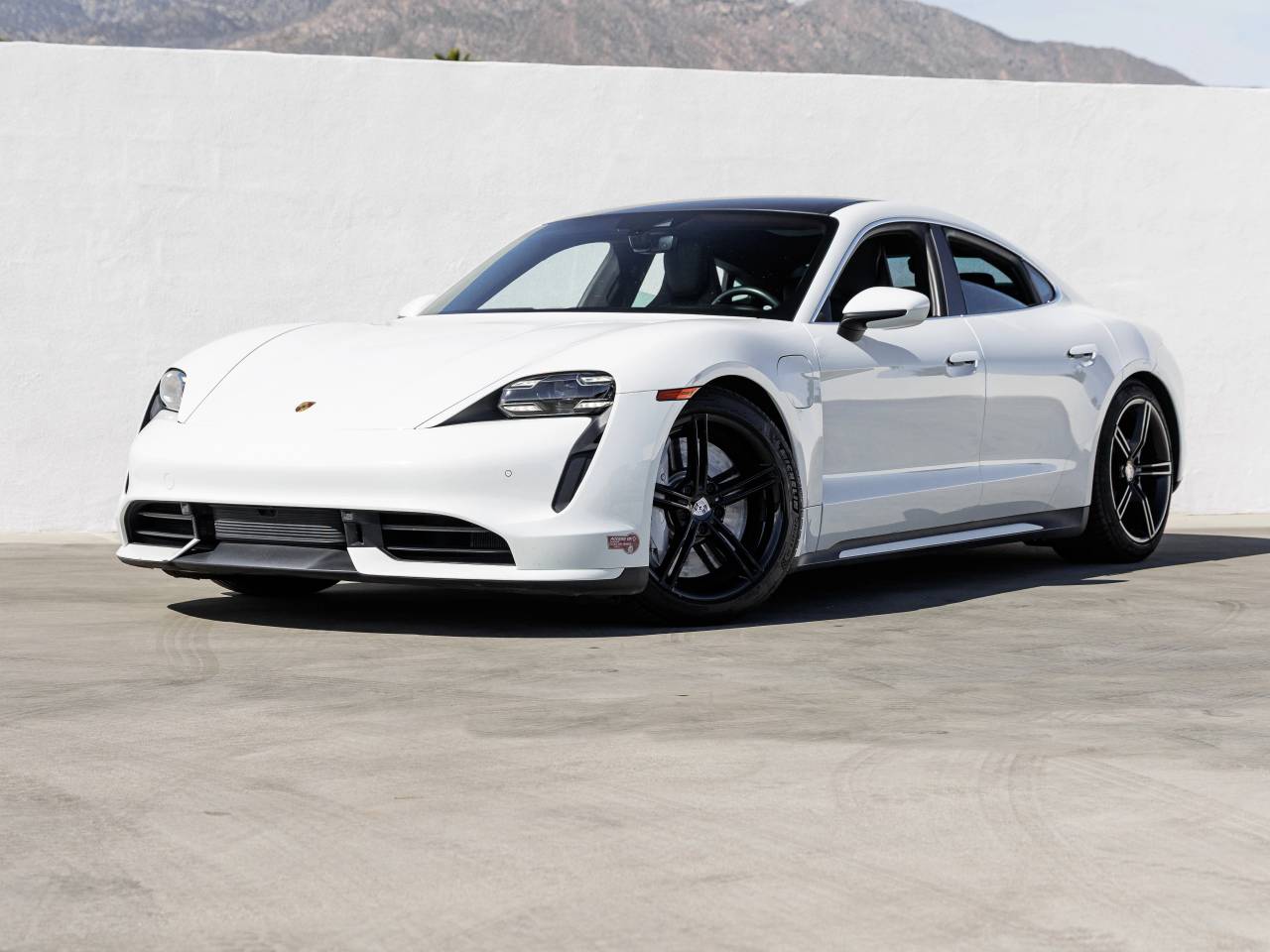 2020 Porsche Taycan Taycan Turbo
