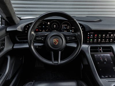 2020 Porsche Taycan Taycan Turbo