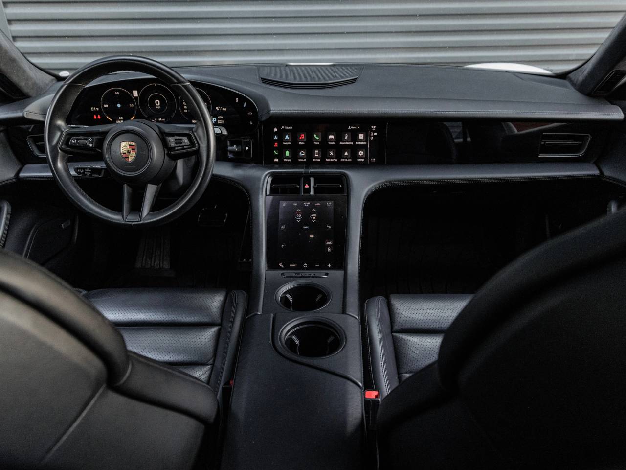 2020 Porsche Taycan Taycan Turbo